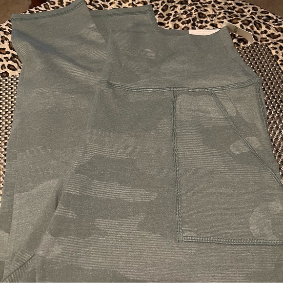 aerie Pants - Aerie leggings in XL short